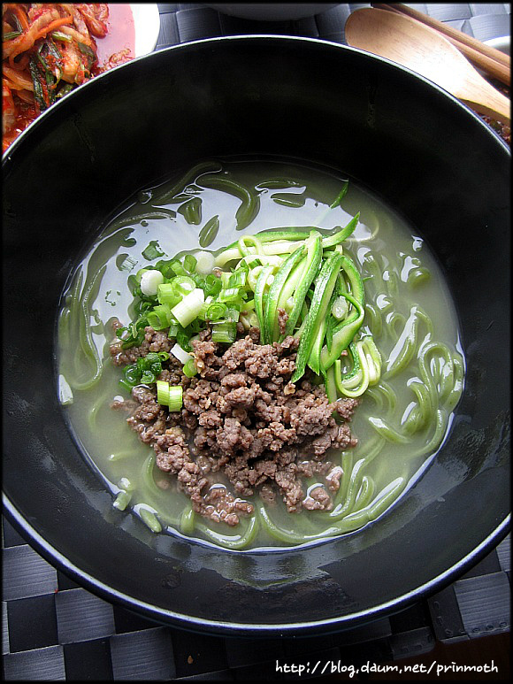 명동칼국수 이미지