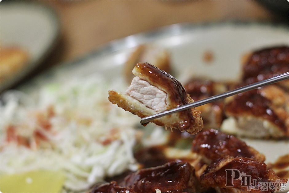 강남맛집-이렇게 두꺼운 돈가스는 처음이야.맛까지 좋은-한성돈가스