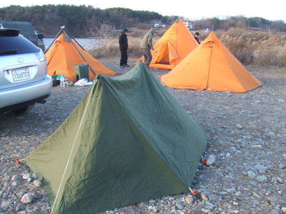 캠핑밀리터리 이미지