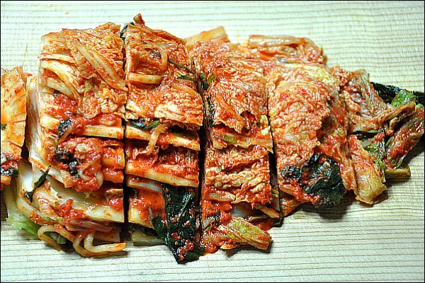 얼큰한 퓨전요리! 돈가스 김치찌개