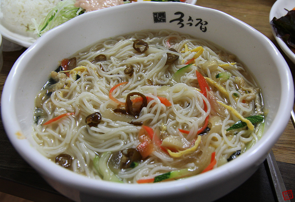 [대전맛집] 대전역맛집 : 아주 찐한 콩국물로 든든해요~"밀양국수" 대전맛집 대전동구맛집 대전역맛집