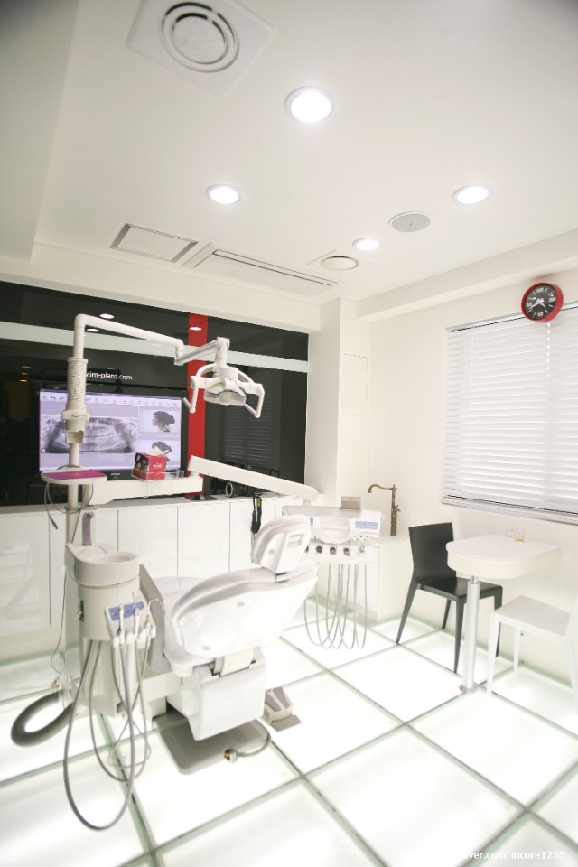 e-플란트치과 이미지