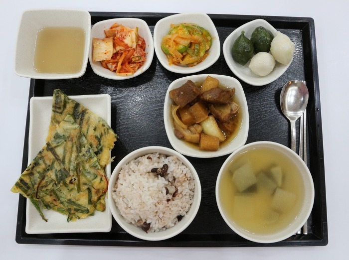 맛있는 탐구생활 | (잔반 줄이는 캠페인도 하는 식당) 서울대학교 병원 구내식당 명절에 이용해 보니 - Daum 카페 (잔반 줄이는 캠페인도 하는... 