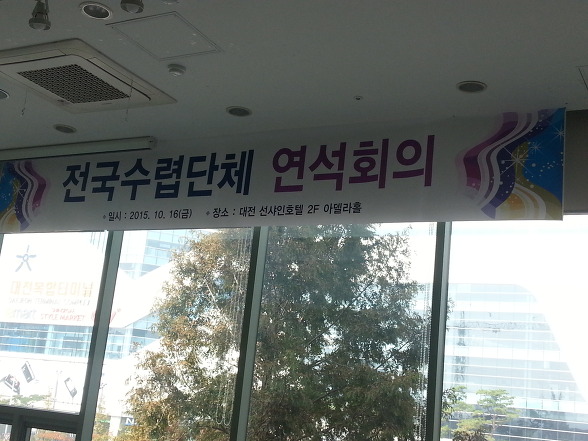 2275F04D562106BC34CAB7