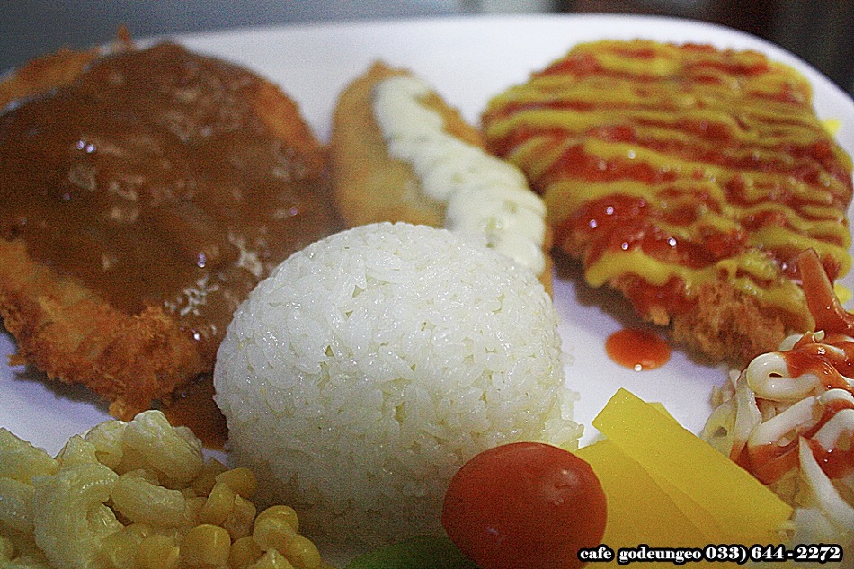 [강릉여행/경포대/강릉맛집]동해안에서 즐길수 있는 맛잇는 여행<수제돈까스/고등어카페/사근진해변>
