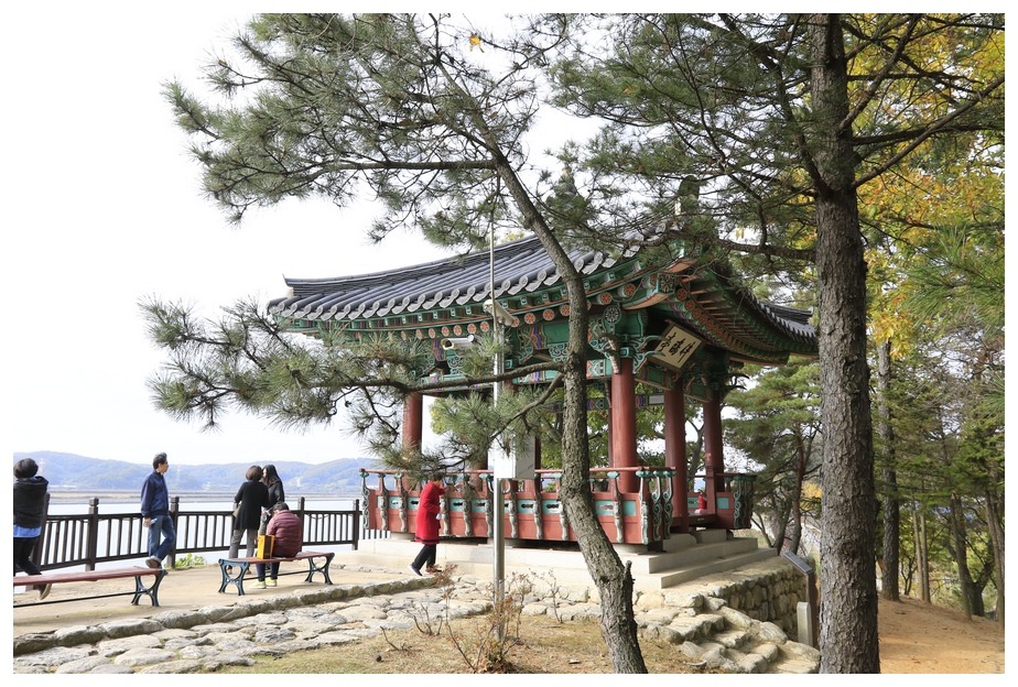 황의정승이 기러기를 벗삼아 놀았다는 반구정