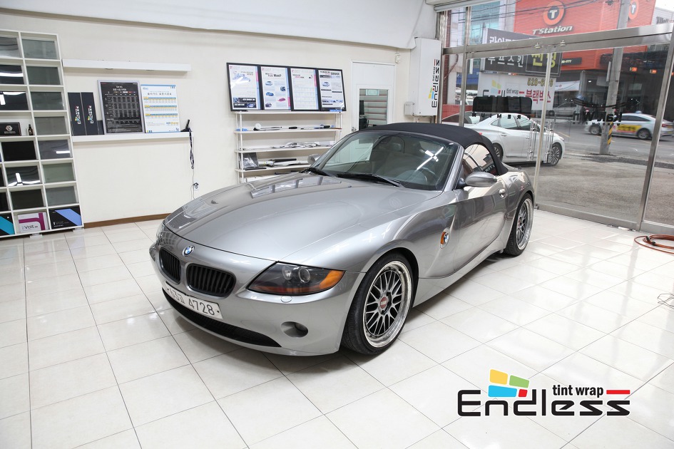 날씨 좋을 땐? 뚜따~ BMW z4 (E85) 대전 썬팅 해주기