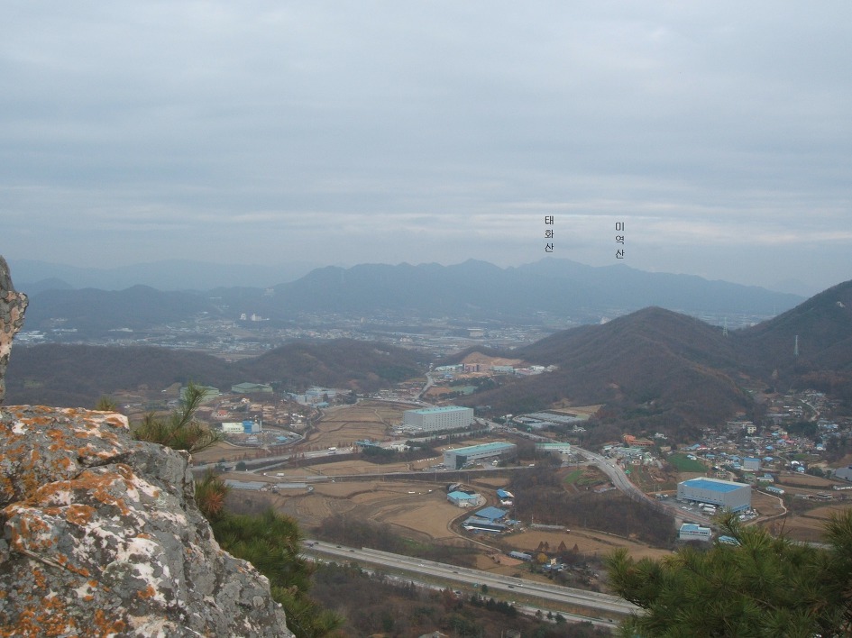 광주 태화산 미역산지나 섭산 웃골산 산길(2019년4월7일)