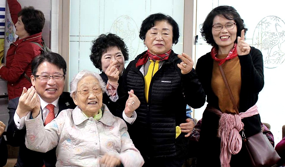 [김경표 광명시장 예비후보] 오늘은 어버이날입니다. "어르신을 모시는 광명시장이 되겠습니다" 