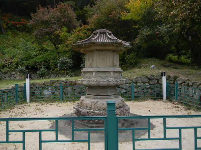 화순 쌍봉사의 오랜 보물들 ~~~ (철감선사탑비, 철감선사탑, 3층 목탑인 대웅전)