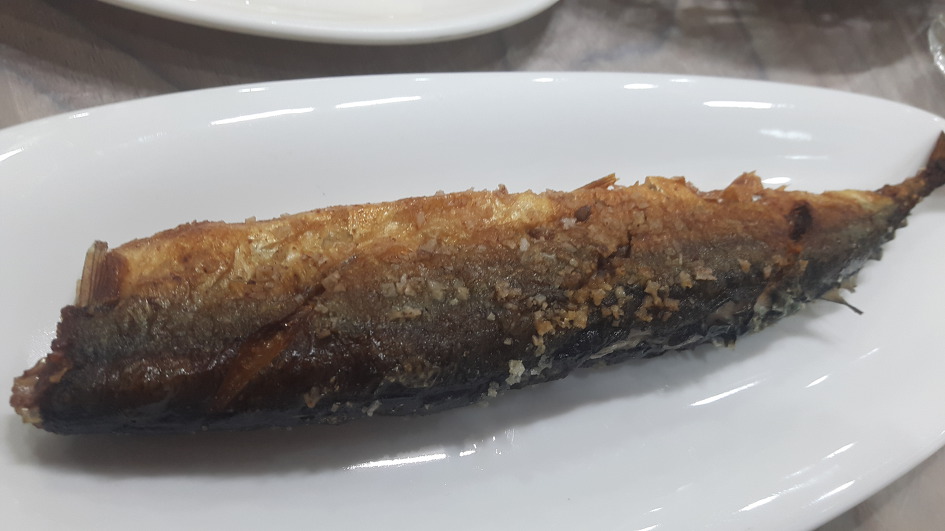  ( 2019 - 제 24호 )  부산 동래구 맛집 [ 일만오천횟집의 돌솥밥 상차림과 봄도다리회 ]