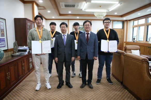 국제자동차정비 이미지